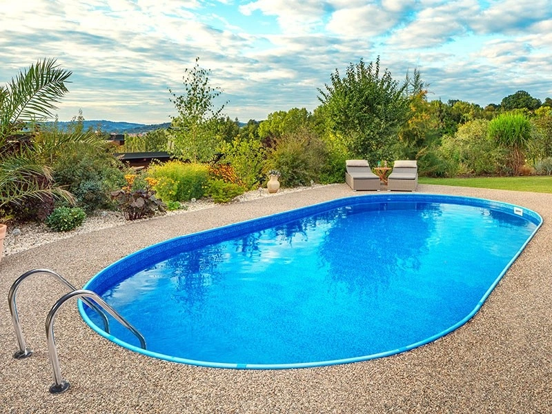 Ibiza_medence